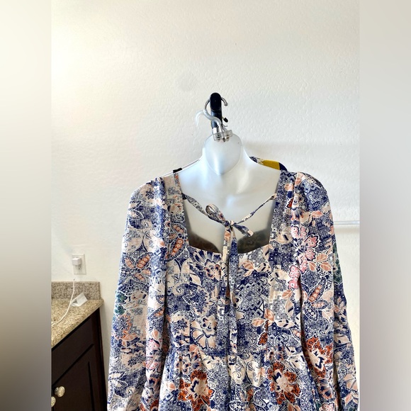 Moon River Floral Dress - Picture 3 of 10